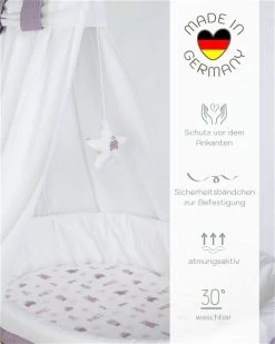 Mionido Stubenwagen Maxi Weiß Pyjamabär Flieder Mit Garnierung, Matratze Und Matratzenbezug 9 Mionido Stubenwagen Maxi Weiß Pyjamabär Flieder Mit Garnierung, Matratze Und Matratzenbezug -Baby Produkt Laden 0300 23 13