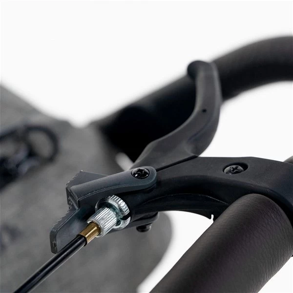 Tfk Mono 2 Sportwagen Mit Luftkammer Radset Olive 11 Tfk Mono 2 Sportwagen Mit Luftkammer Radset Olive – Bild 9